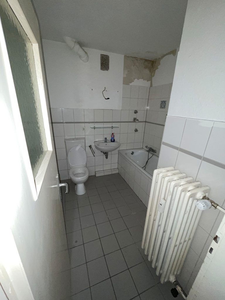 Entrümpelung-Badezimmer-ganz-NRW